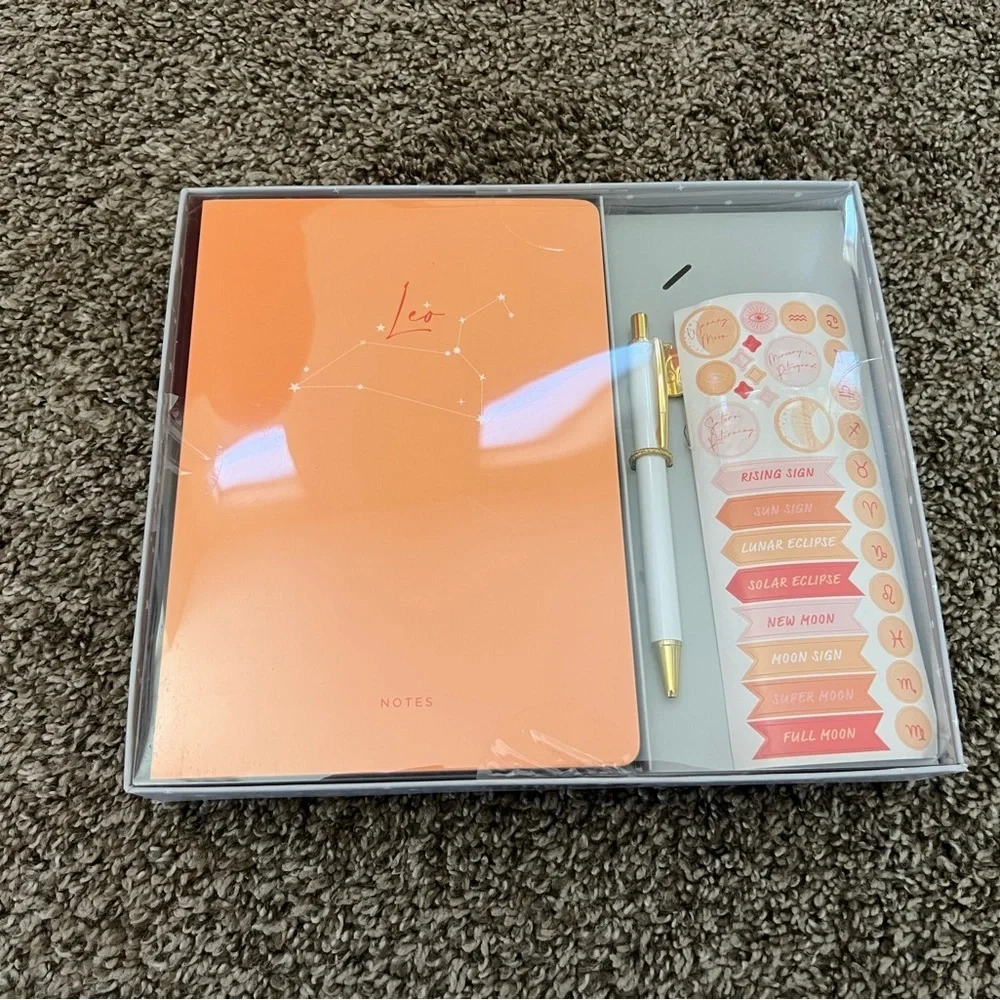 NEW Gartner Studio Leo Astrology Casebound Flex Journal Set 5.75x8.125, 96 Sheet